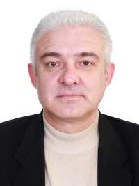 Yury Myakenky